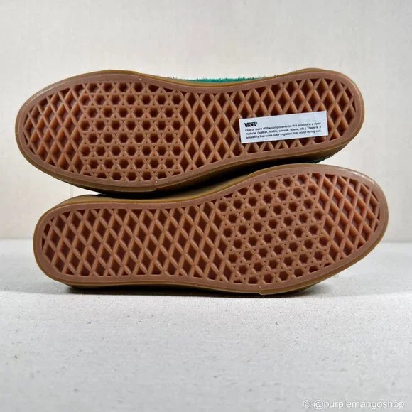 NWT VANS Old Skool Hairy Suede Green Gum Sole Skate Shoes | Men 6/Women 7.5 - Picture 9 of 10